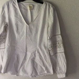 Anthropologie Maeve Classic V Neck Embroidered